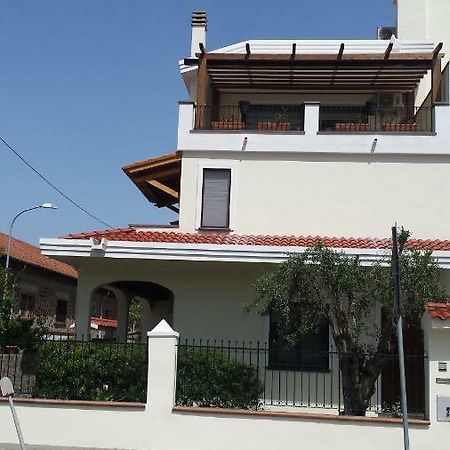 La Terrazza Sul Parco Διαμέρισμα Οριστάνο Εξωτερικό φωτογραφία